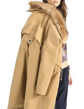 Parka Molly Bracken con cuello pelo