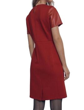 Vestido Lola Casademunt midi efecto piel rojo