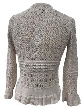 Chaqueta Montoto calada peplum beige