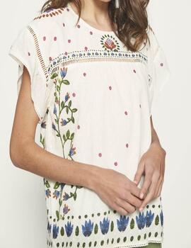 Blusa MDM estampada lunares y flores
