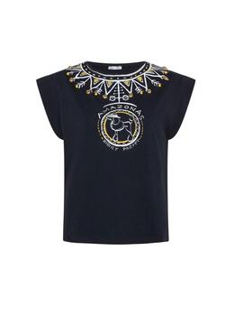 Camiseta Highly Preppy estampada collar con tachas