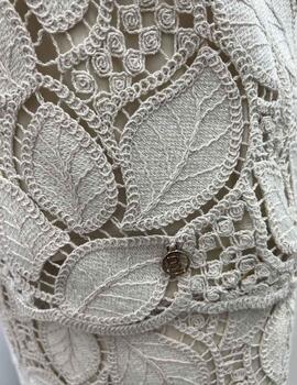 Top Cristina Barros en crochet tirantes