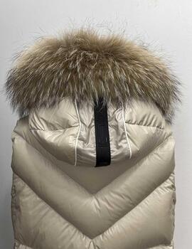 Chaleco Dich Odil beige con pelo natural