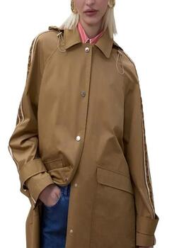 Gabardina Lola Casademunt oversize camel