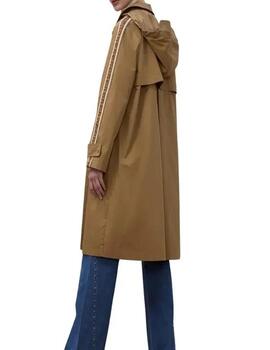 Gabardina Lola Casademunt oversize camel