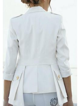 Sahariana Highly preppy blanca capri