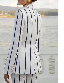 Chaqueta Highly Preppy lino a rayas