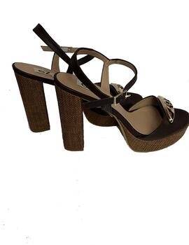 Sandalia Ezzio plataforma velvet cacao