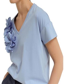 Camiseta Lion Of Porches detalle flores azul cielo