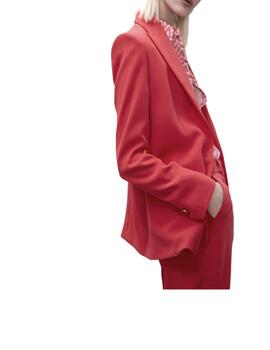 Americana Lola Casademunt recta entallada coral