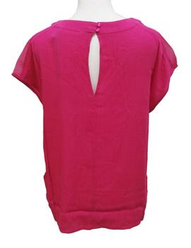 BLUSA CON PEDRERIA FUCSIA