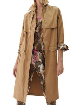 GABARDINA LOLA CASADEMUNT DETALLE SSERPIENTE