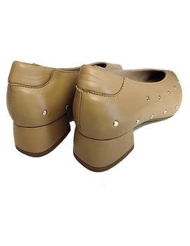 ZAPATO TACHUELAS MESTIZO CAMEL