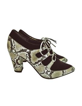 ZAPATO EN ANTE NEGRO  CON PIEL SERPIENTE